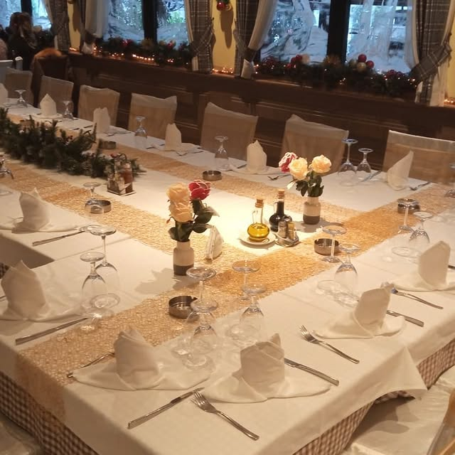 Dekoracija na stolovima